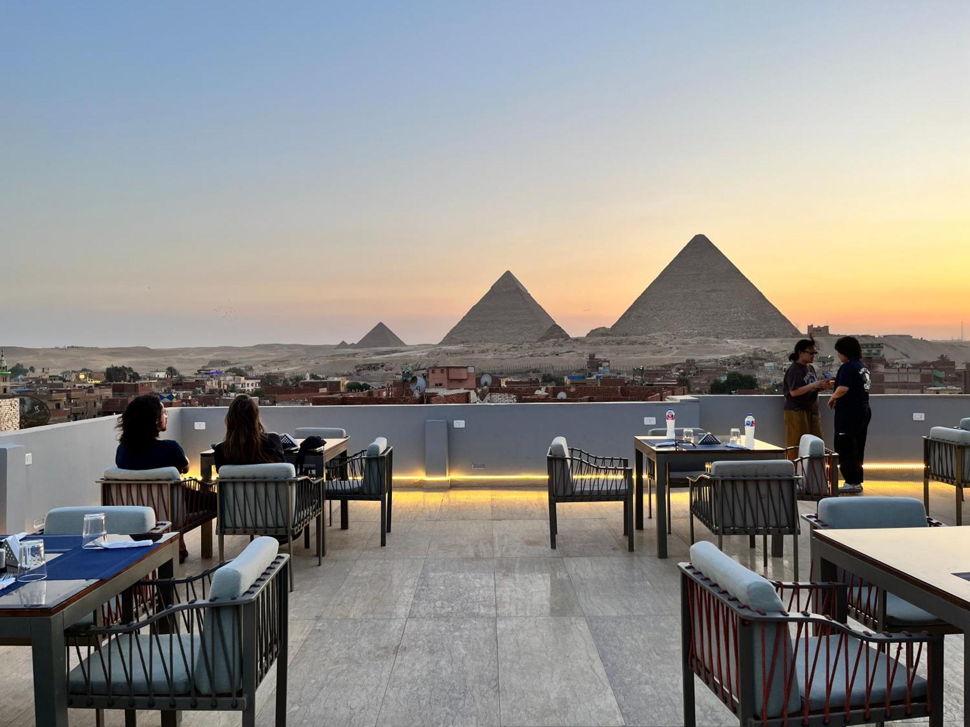Pyramids Hotel Kafrat al Jabal Exterior photo